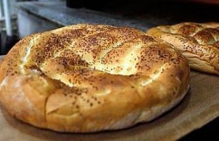 İzmir’de 300 gramlık Ramazan pidesi 30 TL’den...