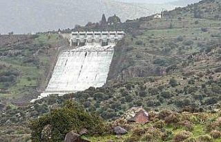 İzmir’de aşırı yağışlar sonrası barajlardan...