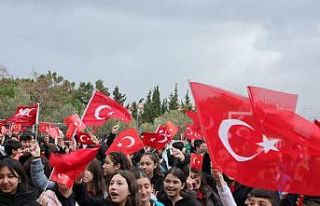 İzmir’de eğitimde ikinci dönem ’kırmızı-beyaz’...