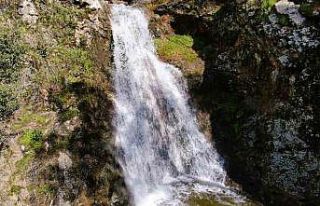 İzmir’de yağışların ardından Sancaklı Şelalesi...