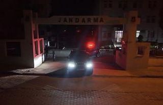 İzmir’de yolsuzluk operasyonunda 4 tutuklama