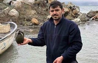 İznik Gölü’nde balıkçıların ağına küp...