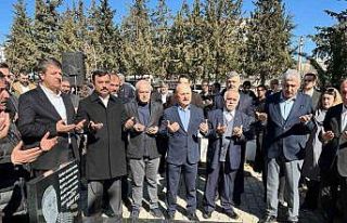 Kahtalı Mıçe, vefat yıl dönümünde memleketinde...