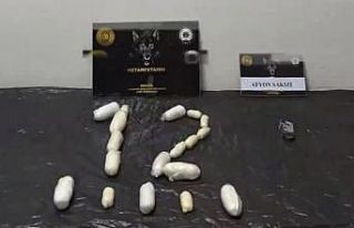 Kapsül halinde 88 parça uyuşturucu yutan şüpheliler...