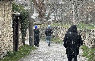 Karabük’ün yüksek kesimlerinde kar yağışı...