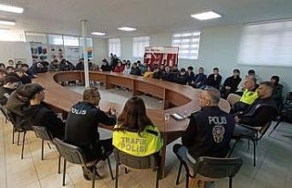 Karasu’da lise öğrencilerine polislik mesleği...