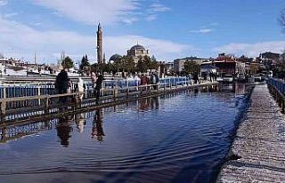 Kars’ta bahar havası: Güneşi gören kendisini...