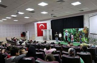 Kartepe’de çocuklar geleneksel ramazan eğlenceleriyle...