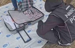 Kastamonu’da 11 bin sentetik ecza hapı ele geçirildi:...