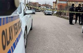 Kavga ettiği karısını tüfekle vurup ağır yaraladı