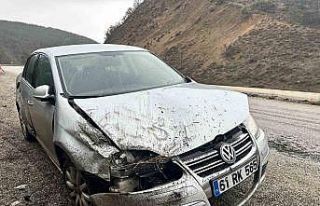 Kayak merkezine gitmek için yola çıkan aile kaza...