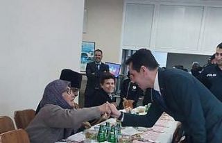 Kaymakam Sakarya, şehit ve gazi aileleriyle iftarda...