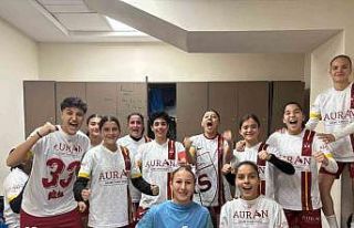 Kayseri Kadın FK farklı kazandı