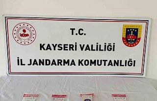 Kayseri’de 15 yıl kesinleşmiş hapsi bulunan uyuşturucu...