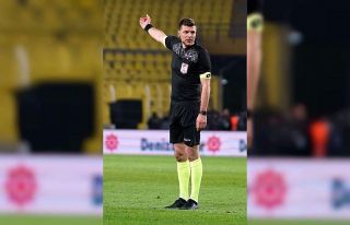 Kayserispor - Kocaelispor maçının VAR’ı Ümit...