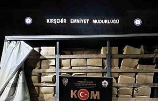 Kırşehir’de 3,4 ton kaçak tütün ele geçirildi