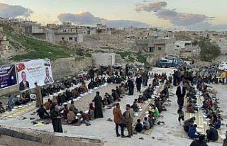 Konya Büyükşehir, Suriye’de iftar sofraları...