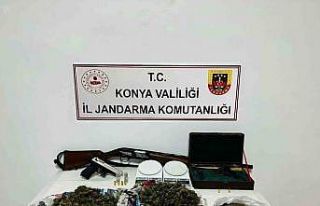 Konya’da uyuşturucu tacirlerine 15 günde 30 operasyon:...
