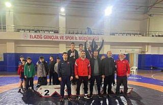 Kovancılar güreş takımı Elazığ’da 8 altın...