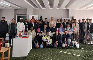 Kur’an aşıkları gönülleri mest etti