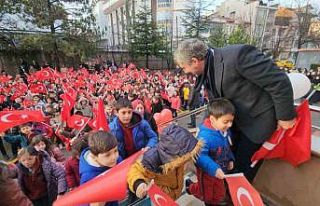 Kütahya’da 2. dönemin ilk dersinin konusu "Bayrak"...