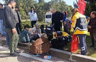 Manavgat’ta motorlu bisiklet takla attı: 1’i...