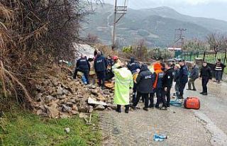 Manisa’da aşırı yağmurlardan istinat duvarı...
