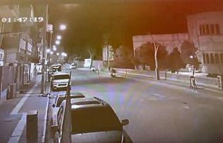 Mardin’de motosikletin kadına çarpma anı güvenlik...