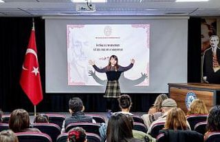 Menteşe’de öğrenciler ödüllerini aldı