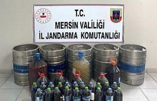 Mersin’de 685 litre sahte içki ele geçirildi