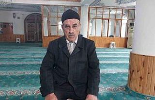 Mersin’de 72 yaşındaki Osman amca hafız oldu