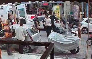 Mersin’de iki grup arasında bıçaklı kavga: 1...