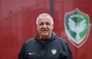 Mesut Bakkal: "Yarım kalan hikayeyi hep birlikte...