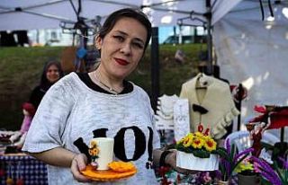 ‘Meydan Kadınların’ dayanışma pazarı doldu...