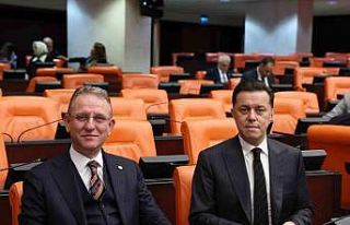 Milletvekili Hatipoğlu’nun meclis mesaisi sürüyor