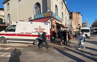 Minibüsün çarptığı yaya yaralandı