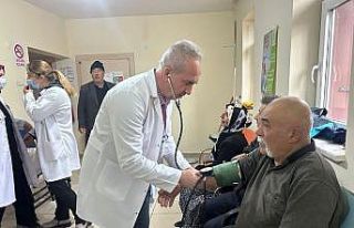 Mobil Sağlıklı Hayat Timi Bademdere’de hizmet...