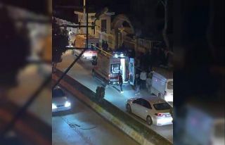 Motosiklet ile otomobil çarpıştı: 2 yaralı