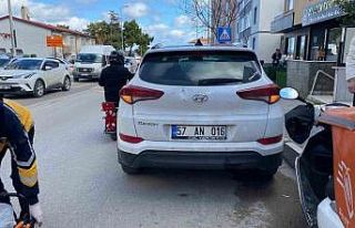 Motosiklet otomobile arkadan çarptı: 1 yaralı