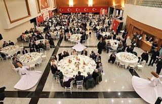 Muğla Valisi Akbıyık, Ramazan’ın ilk iftarında...