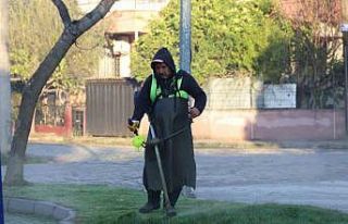 Nazilli Belediyesi temizlik çalışmalarına hız...