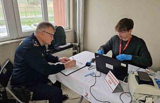 Nazilli’de Emniyet Teşkilatı’ndan Kızılay’a...