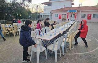 Öğrenciler, velileri ile iftarda buluştu