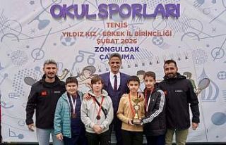 Okul sporları tenis müsabakaları Çaycuma’da...