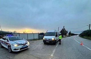 Okul zili yeniden çaldı, jandarmadan öğrencilere...