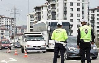 Ordu’da bir haftada 17 binden fazla araç ve sürücüsü...