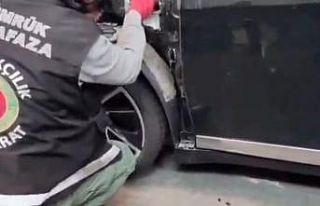 Otomobilin ön tamponunda 11 kilogram eroin ele geçirildi