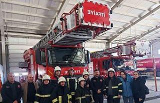 Özel öğrencilerden itfaiyeye anlamlı ziyaret