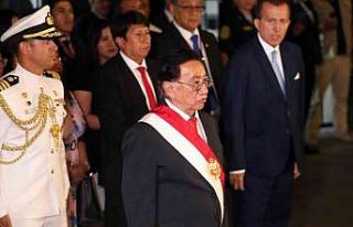 Peru’da 83 yaşındaki Balcazar geçici devlet başkanı...