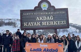 Petek gençle gençler Akdağ’ı keşfe doydu